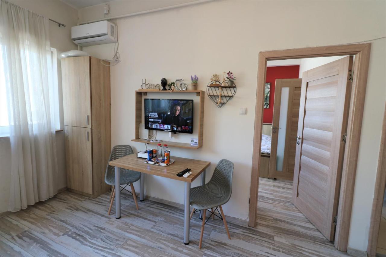 Charming Cozy Apartment - Old Town - Free Minibar Bucarest Exterior foto